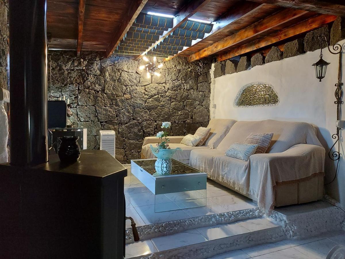 Aloelux Villa ! - Private Villa With Jacuzzi, Cinema ,Massage ,Wonderful View, Art Desing Villa Conil ภายนอก รูปภาพ