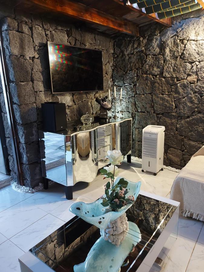 Aloelux Villa ! - Private Villa With Jacuzzi, Cinema ,Massage ,Wonderful View, Art Desing Villa Conil ภายนอก รูปภาพ