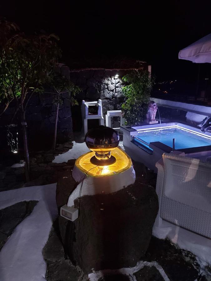 Aloelux Villa ! - Private Villa With Jacuzzi, Cinema ,Massage ,Wonderful View, Art Desing Villa Conil ภายนอก รูปภาพ