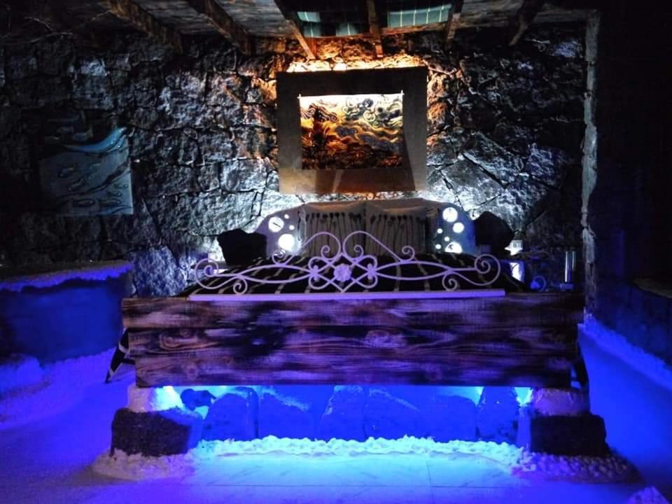 Aloelux Villa ! - Private Villa With Jacuzzi, Cinema ,Massage ,Wonderful View, Art Desing Villa Conil ภายนอก รูปภาพ