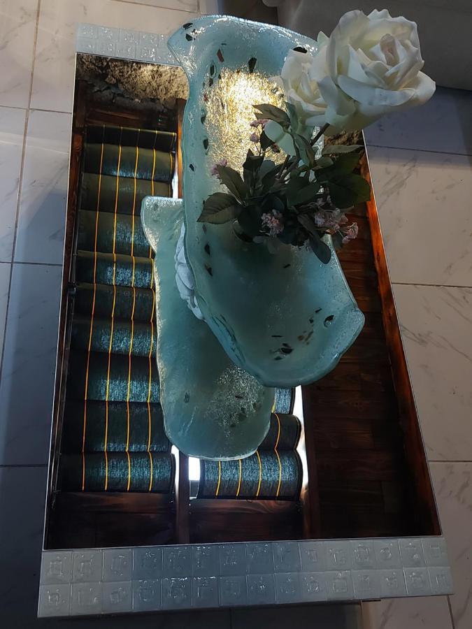 Aloelux Villa ! - Private Villa With Jacuzzi, Cinema ,Massage ,Wonderful View, Art Desing Villa Conil ภายนอก รูปภาพ