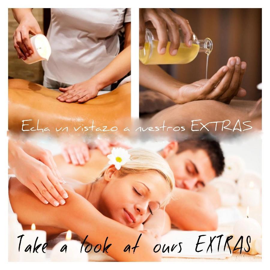 Aloelux Villa ! - Private Villa With Jacuzzi, Cinema ,Massage ,Wonderful View, Art Desing Villa Conil ภายนอก รูปภาพ